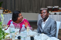 Mr-KINVI-directeur-executif-du-comite-miss-Togo-a-droite-et-une-invitee-de-la-soiree