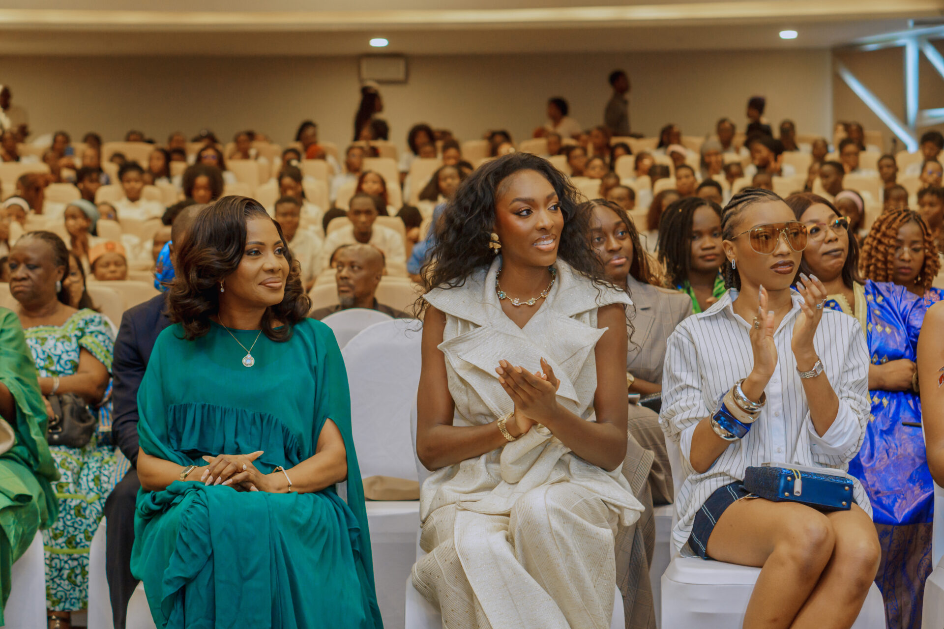 Lire la suite à propos de l’article Woman Night 2026 : une conférence-débat pour penser les défis et les avancées autour des droits des femmes